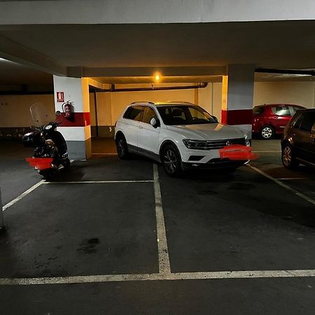 Apto De Diseno Centro Parking Calefaccion Aire Wifi Granada Kültér fotó